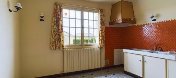 2 bedrooms House in Crancey, France No. 237305 2