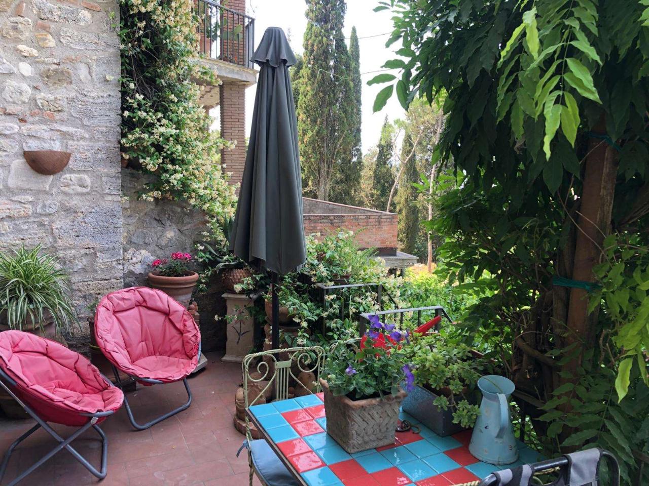 5 rooms Apartment in Todi, Italy No. 172605