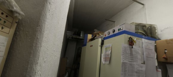 132m² Commercial property in Masone, Italy No. 269700 12