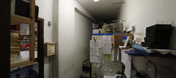 132m² Commercial property in Masone, Italy No. 269700 11