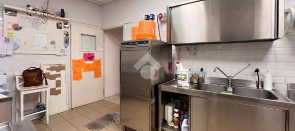 2 rooms Commercial property in Desenzano del Garda, Italy No. 271790 20