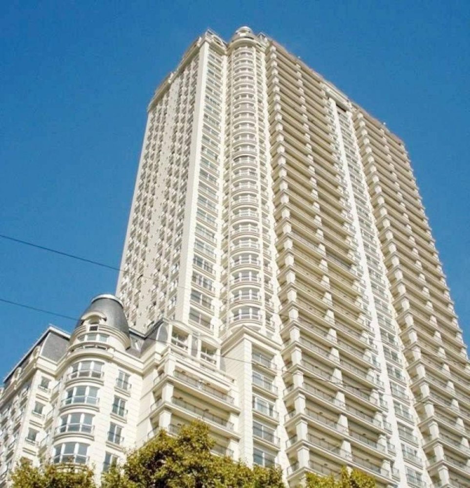 4 غرف نوم شقة في Buenos Aires, Argentina رقم 82100