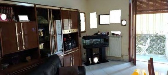 5-Zimmer Wohnung in Crispano, Italy, Nr. 127906 5