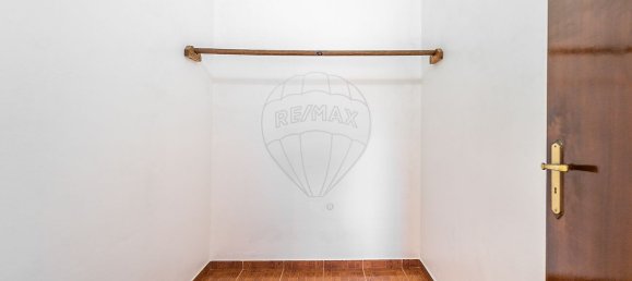 3 bedrooms House in Angra do Heroismo, Portugal No. 35498 7