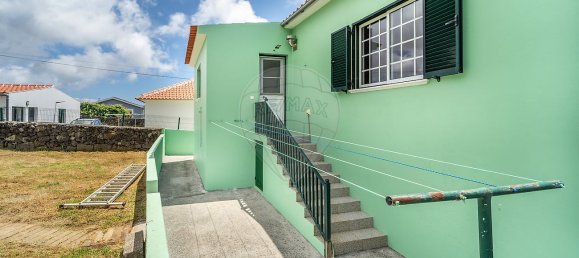 3 bedrooms House in Angra do Heroismo, Portugal No. 35498 23