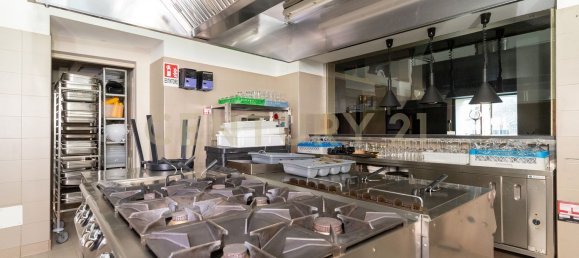 Propiedad comercial en Catania, Italy 250 m² No. 151121 12