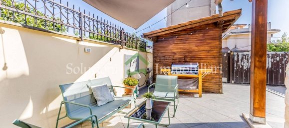 2 Schlafzimmer Haus in Pomezia, Italy, Nr. 319115 8