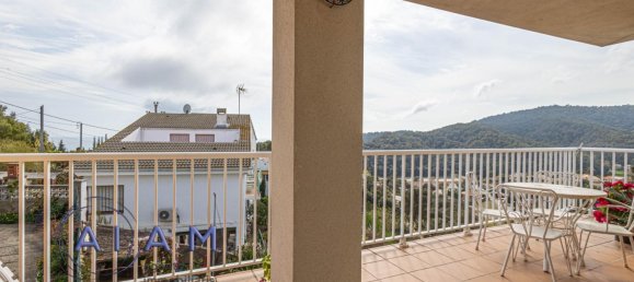 3 bedrooms House in Santa Susanna, Spain No. 105073 34