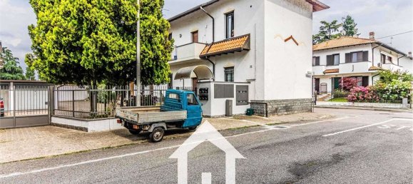 3-salle Appartement à Legnano, Italy No. 331518 19