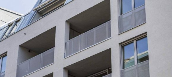  Parking in Rudolfsheim-Funfhaus, Austria No. 122231 3