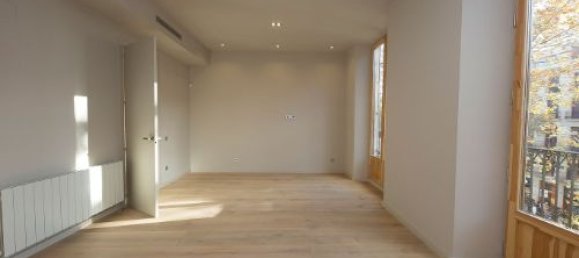 2 غرف نوم شقة في Ciutat Vella, Spain رقم 25628 2