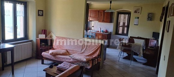 4 bedrooms House in Corte Brugnatella, Italy No. 303308 4