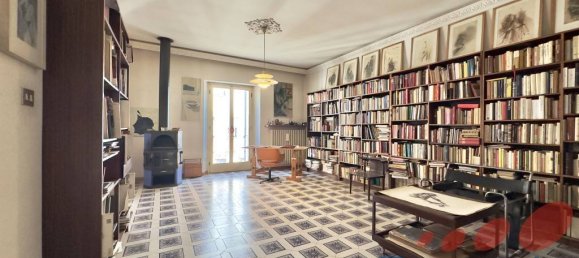 3 Schlafzimmer Wohnung in Forlì, Italy, Nr. 313506 9