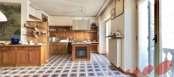 3 Schlafzimmer Wohnung in Forlì, Italy, Nr. 313506 3