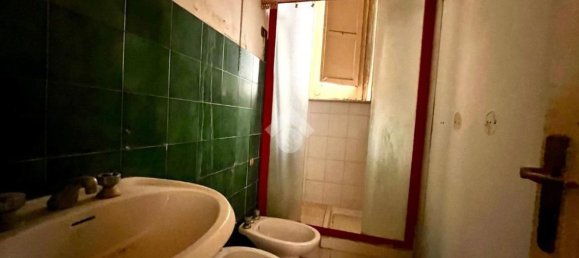 4 rooms Apartment in Palermo, Italy No. 161980 10