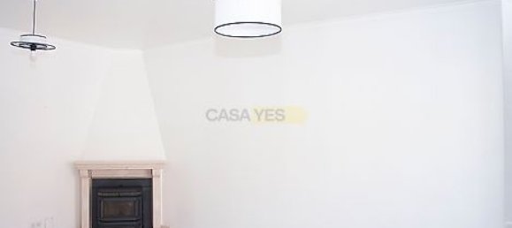 2 bedrooms Apartment in Lisbon, Portugal No. 10797 2