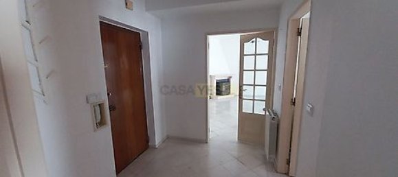2 bedrooms Apartment in Lisbon, Portugal No. 10797 6