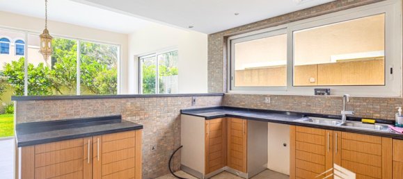 4 bedrooms Villa in Jumeirah Park, UAE No. 16790 5