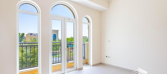 4 bedrooms Villa in Jumeirah Park, UAE No. 16790 8