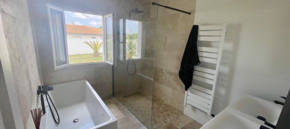 5 Schlafzimmer Haus in Carignan-de-Bordeaux, France, Nr. 352194 6