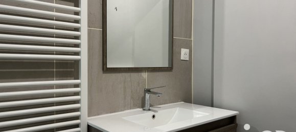 1 bedroom Apartment in Paris, France No. 320568 8