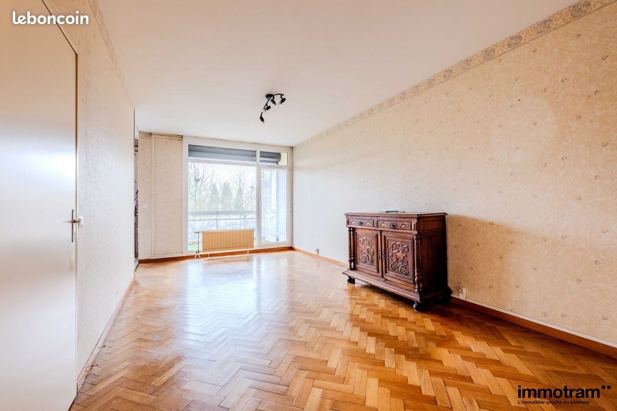 3 غرف نوم شقة في Roubaix, France رقم 47520