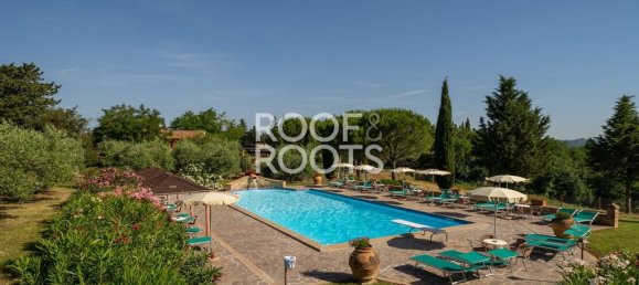 9 bedrooms Villa in Peccioli, Italy No. 313960 3