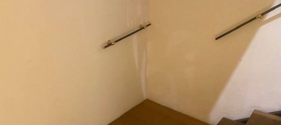 2-Zimmer Gewerbliche Immobilie in Florence, Italy, Nr. 220294 15