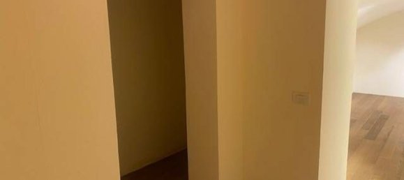 2-Zimmer Gewerbliche Immobilie in Florence, Italy, Nr. 220294 19