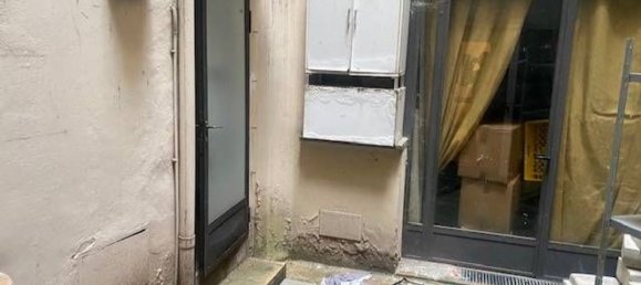 2-Zimmer Gewerbliche Immobilie in Florence, Italy, Nr. 220294 30