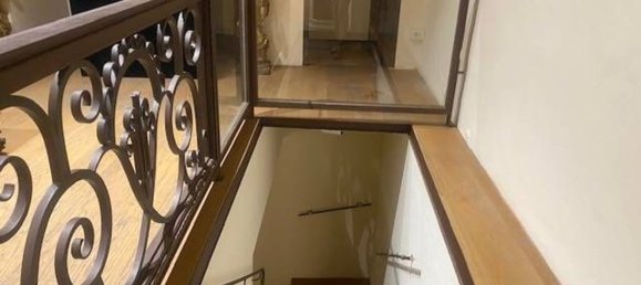 2-Zimmer Gewerbliche Immobilie in Florence, Italy, Nr. 220294 13