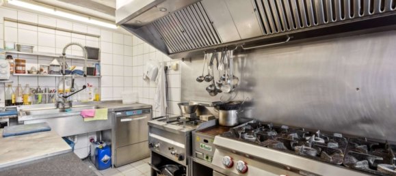 656m² Building in Wetteraukreis, Germany No. 329538 14