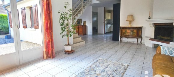 3 chambres Maison à Vernouillet, France No. 351382 5