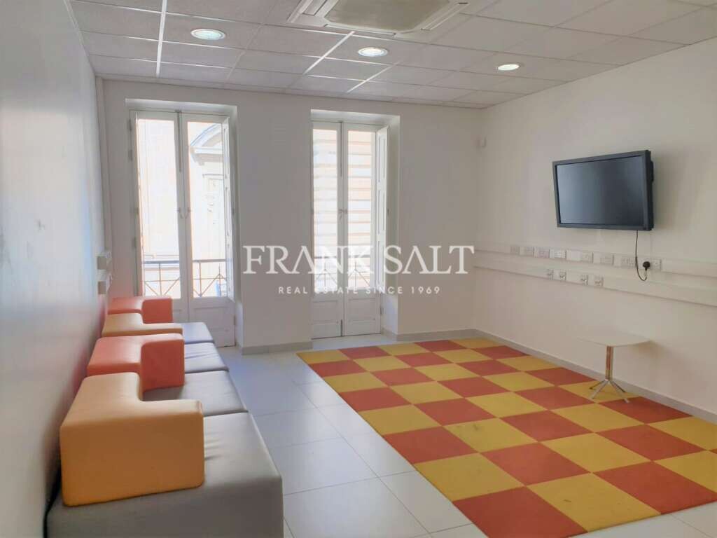 Escritório em Valletta, Malta 110 m² N.º 12234