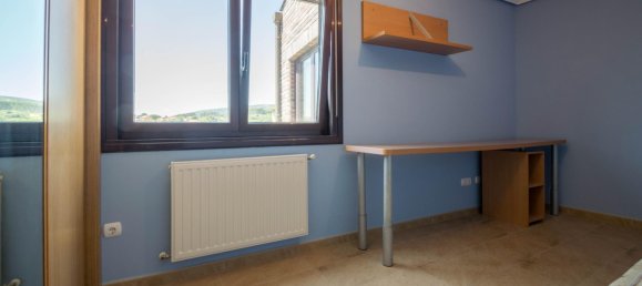 3 bedrooms Penthouse in Carral, Spain No. 170561 32