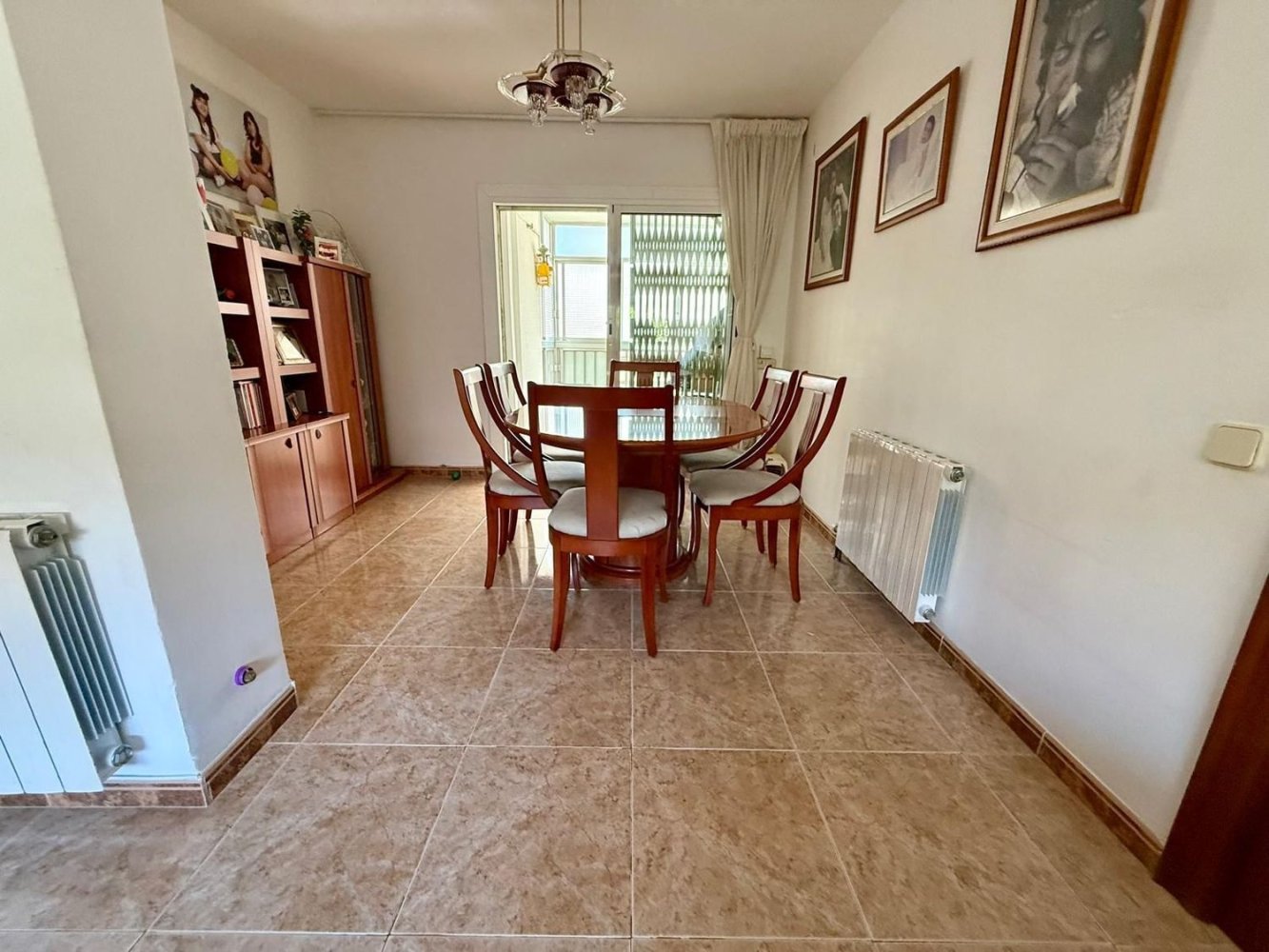 4 Schlafzimmer Wohnung in Gava, Spain, Nr. 215925
