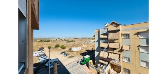 2 chambres Appartement à Torrevieja, Spain No. 136474 17