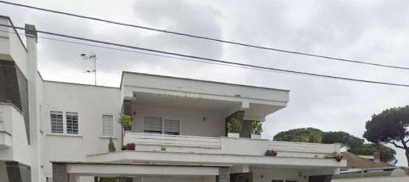 4 bedrooms Apartment in Rome, Italy No. 335758 6