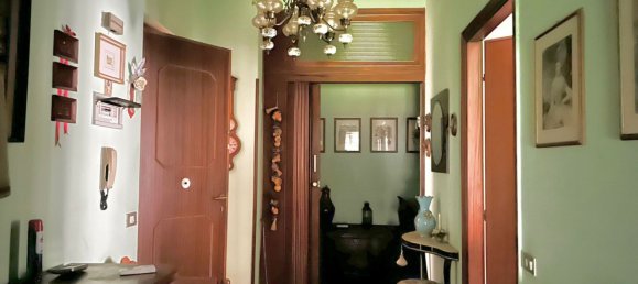 6غرفة شقة في Sarzana, Italy رقم 79146 10