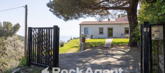 2 غرف نوم فيلا في Livorno, Italy رقم 287169 7