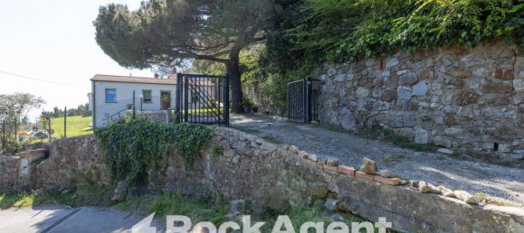 2 غرف نوم فيلا في Livorno, Italy رقم 287169 34