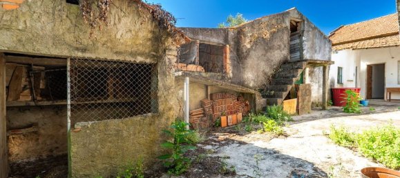 3 bedrooms House in Igreja Nova do Sobral, Portugal No. 174154 16