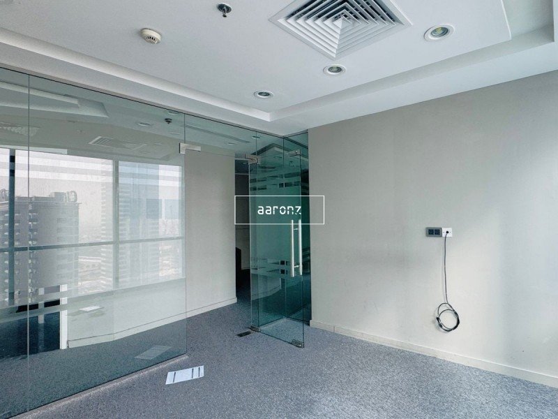 Bureau à Business Bay, UAE 139m² No. 64985