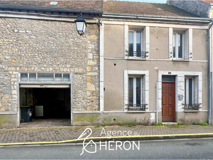 2 bedrooms Townhouse in Puiseaux, France No. 70837