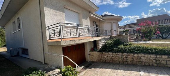 2 bedrooms House in Le Passage, France No. 311665 3