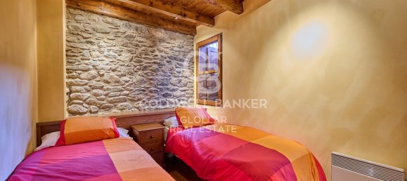 Adosado de 4 dormitorios en Gerona, Spain No. 84113 28