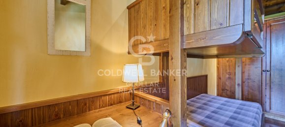 Adosado de 4 dormitorios en Gerona, Spain No. 84113 38