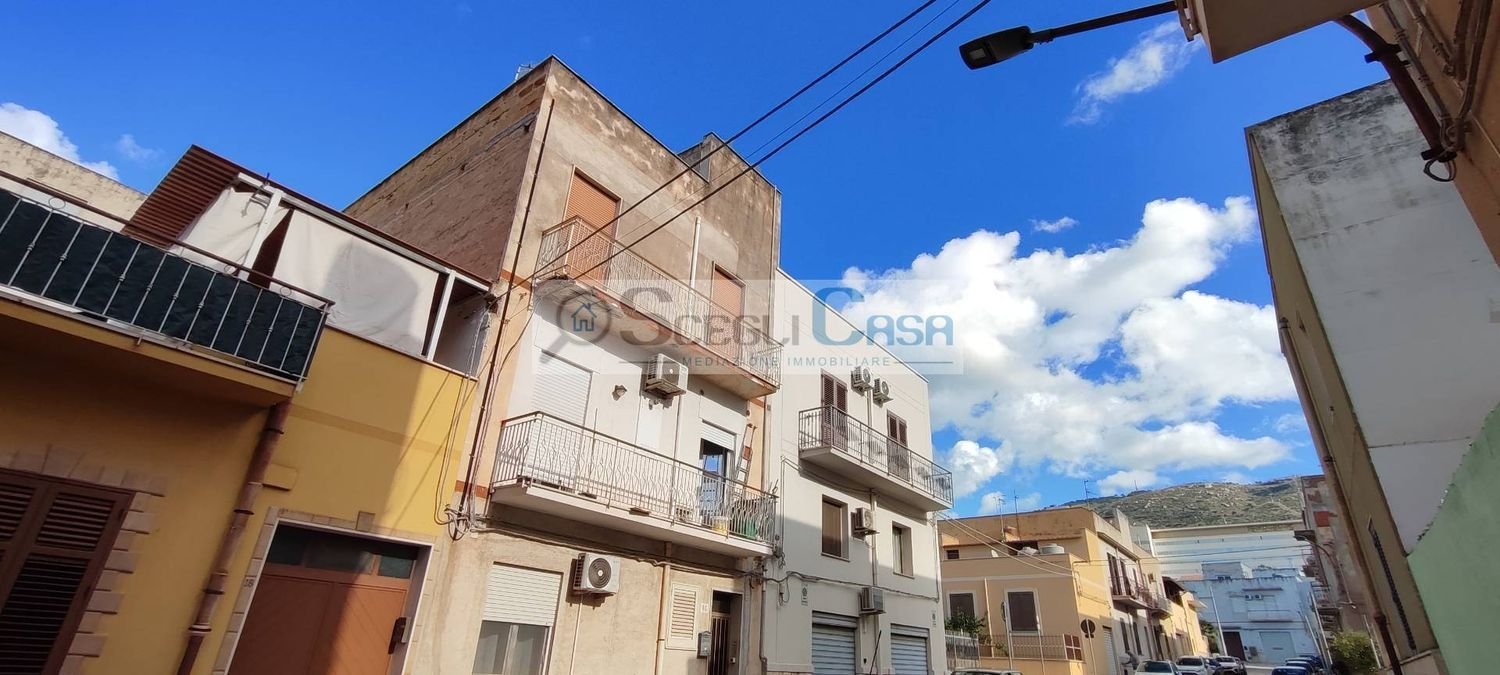 3 bedrooms Apartment in Erice, Italy No. 401391