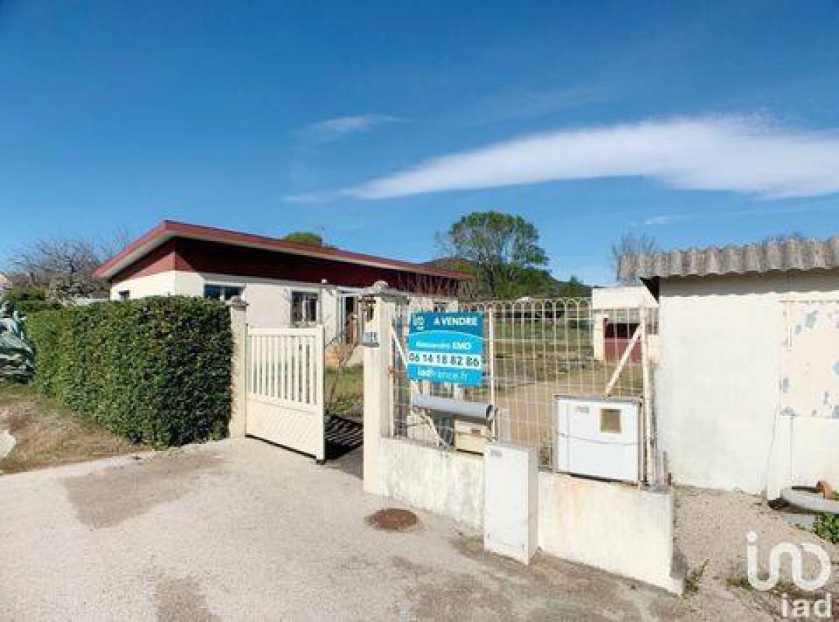 4 bedrooms House in Les Aires, France No. 31078