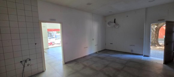  عقار تجاري في Andalusia, Spain 108متر مربع رقم 135383 9